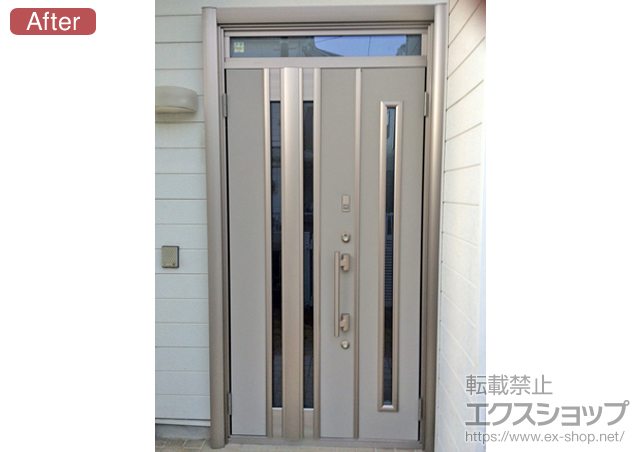 神奈川県横浜市のLIXIL リクシル（トステム）の玄関ドア リシェント断熱仕様 22親子CAZAS仕様(ランマ有り)L D2型 施工例