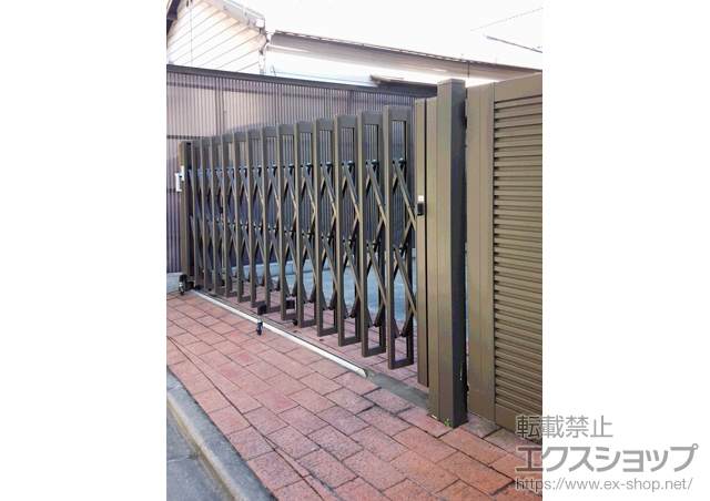 東京都葛飾区ののカーゲート アルシャインII M型 Aタイプ センターレール 片開き 310S 施工例