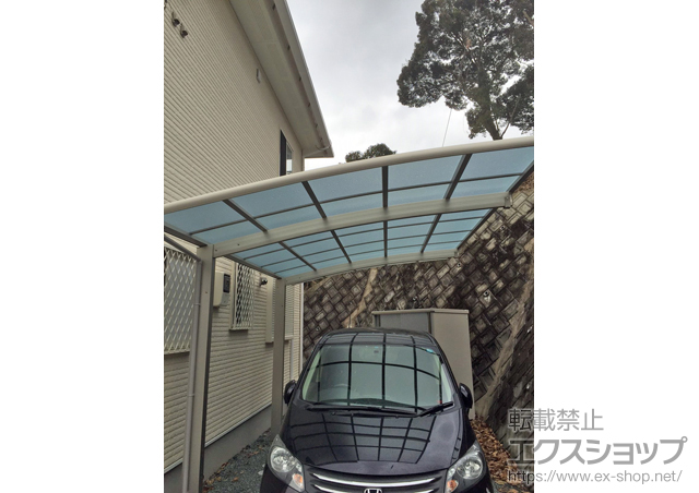 熊本県熊本市ののカーポート レイナポートグラン　積雪〜20cm対応＋着脱式ｻﾎﾟｰﾄ 標準・ﾊｲﾙｰﾌ兼用 2本入り×1ｾｯﾄ 施工例