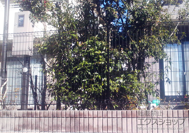 東京都町田市ののフェンス・柵 ハイグリッドフェンスN8型 フリーポールタイプ 施工例