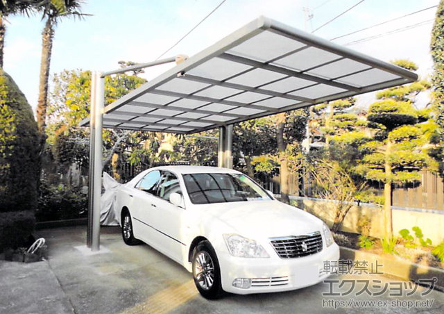 神奈川県小田原市ののカーポート 4G 積雪〜20cm対応＋サポートセット(着脱式) H23 2本入り×1セット＋パネル抜け防止材 間口30用 1セット 施工例