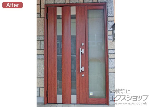 愛知県豊橋市のLIXIL リクシル（トステム）の玄関ドア リシェントアルミ仕様 22片袖L(ランマ無し) M2型 施工例