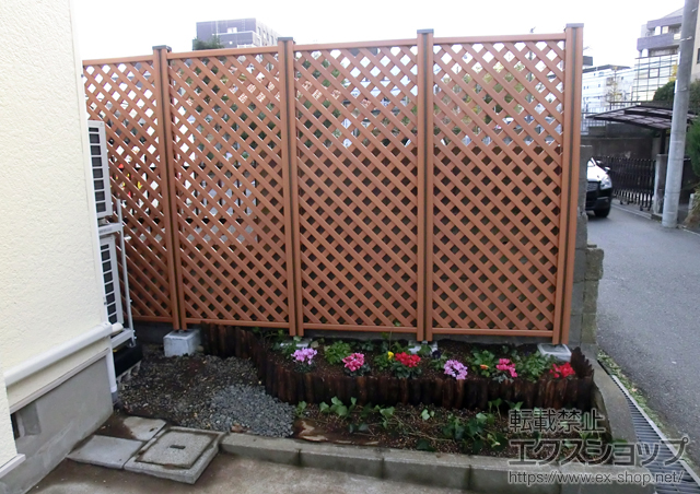 神奈川県川崎市ののフェンス・柵 ステイウッドフェンスM2型 間仕切りタイプ 施工例