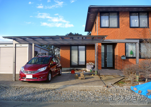 埼玉県東松山市ののカーポート アーキデュオ ワイド 積雪〜20cm対応 ※水下梁延長納まり 施工例