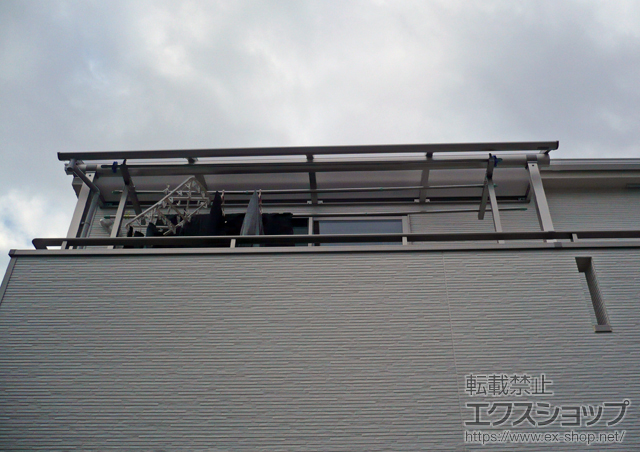奈良県北葛城郡河合町ののバルコニー・ベランダ屋根 プレシオステラス R型 屋根タイプ 単体 積雪〜20cm対応 施工例