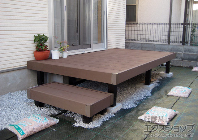 東京都西東京市ののウッドデッキ リウッドデッキ 200＋独立式 リウッドステップ 2型＋ 施工例