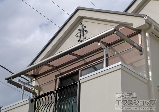 神奈川県横浜市のLIXIL リクシル（トステム）のバルコニー・ベランダ屋根 ライザーテラスII R型 ルーフタイプ 単体 積雪〜20cm対応 施工例