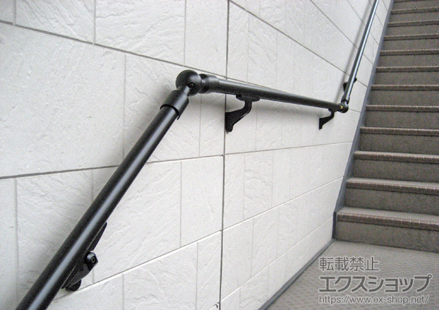 大阪府吹田市のLIXIL リクシル（トステム）の手すり ガードウォーカー 歩行補助手すり 壁付け仕様 施工例