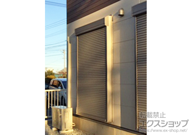 静岡県磐田市のLIXIL リクシル（トステム）の窓シャッター リフォームシャッター イタリヤ 手動式 施工例
