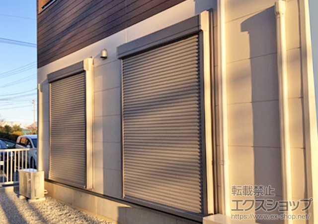 静岡県磐田市のLIXIL リクシル（トステム）の窓シャッター リフォームシャッター イタリヤ 手動式 施工例