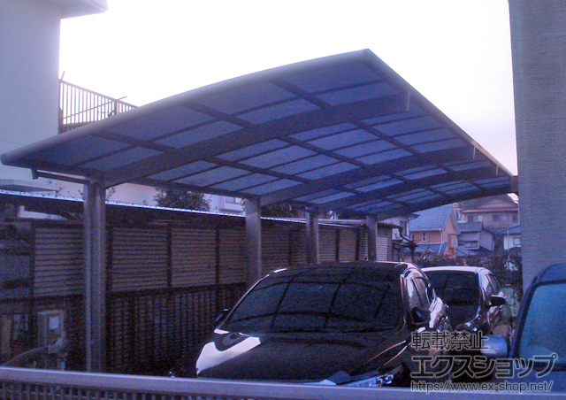 熊本県熊本市のLIXIL リクシル（トステム）のカーポート カーブポートシグマIII 縦連棟 積雪〜20cm対応 施工例