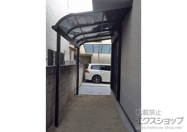 東京都葛飾区のLIXIL リクシル（トステム）のテラス屋根 ライザーテラスII R型 テラスタイプ 単体 積雪〜20cm対応 施工例