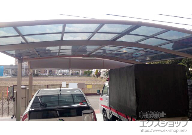 兵庫県加古川市のLIXIL リクシル（トステム）のカーポート カーブポートシグマIII ワイド 積雪〜20cm対応 施工例