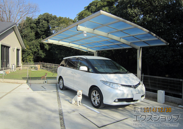 大分県大分市ののカーポート レイナポートグラン　積雪〜20cm対応＋着脱式サポート 標準・ハイルーフ兼用 2本入り×1セット＋屋根ふき材補強部品（2セット） 施工例