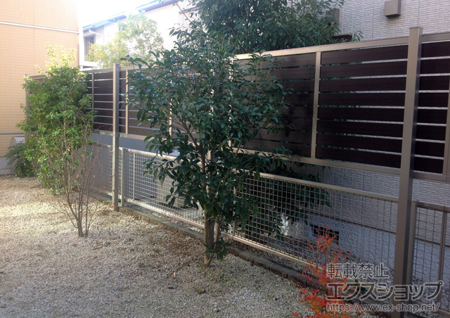 三重県鈴鹿市のLIXIL リクシル(新日軽)のフェンス・柵 セレビューフェンスRP3型 フリーポールタイプ＜多段柱仕様＞ 施工例