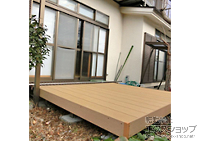 東京都八王子市のLIXIL リクシル（トステム）のウッドデッキ レストステージ 幕板納まり 施工例