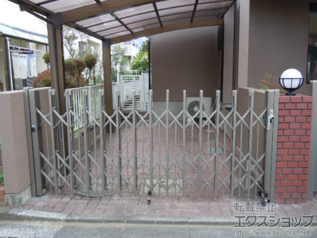 千葉県東金市ののカーゲート アルシャインII PG型R(ペットガード) Aタイプ ノンレール 片開き 310S 施工例