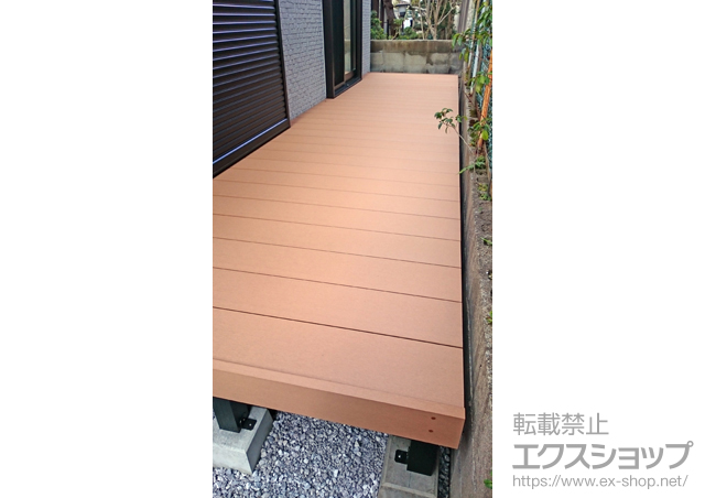 福岡県春日市ののウッドデッキ リウッドデッキ 200 施工例