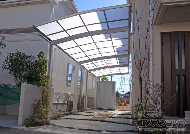 千葉県船橋市ののカーポート プレシオスポート 縦連棟 積雪〜20cm対応 施工例