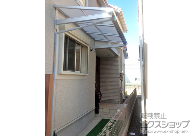 愛知県一宮市のLIXIL リクシル（トステム）のバルコニー・ベランダ屋根 ライザーテラスII F型 ルーフタイプ 単体 積雪〜20cm対応 施工例