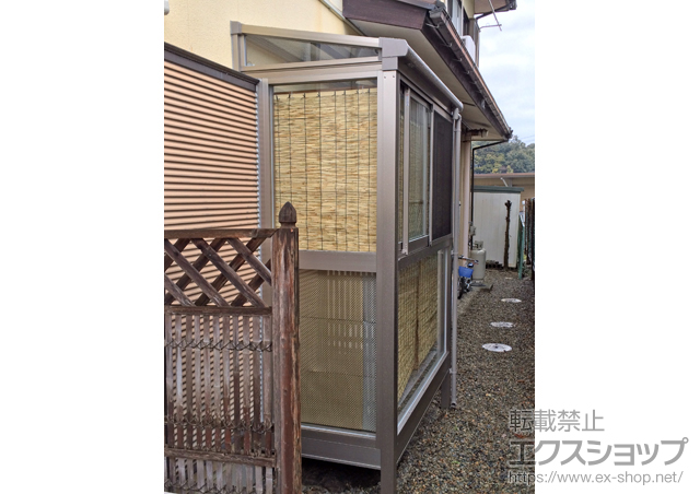 愛知県犬山市のLIXIL リクシル（トステム）のテラス囲い・サンルーム ほせるんですII F型 床納まり ランマ無し 積雪〜20cm対応 施工例