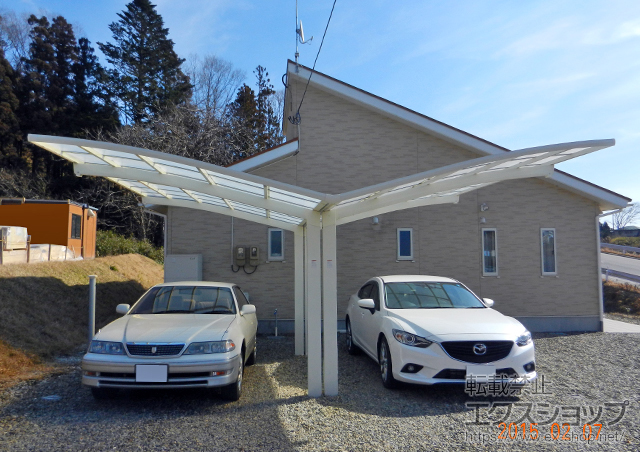 岩手県陸前高田市のLIXIL リクシル（トステム）のカーポート カーブポートシグマIII Y合掌 積雪〜20cm対応＋屋根材ホルダー57用＋着脱式サポートロング柱23用交換用部材 施工例
