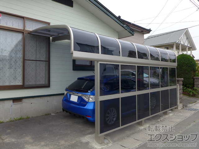 青森県三沢市ののカーポート レイナキャップポートグラン50　積雪〜50cm対応＋サイドパネル＋着脱式サポート 施工例