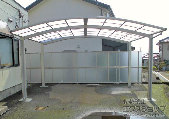 静岡県駿東郡長泉町ののカーポート プレシオスポート ワイド 積雪〜20cm対応＋屋根ふき材補強部品×2セット 施工例