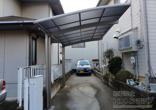 茨城県土浦市のLIXIL リクシル（トステム）のカーポート カーブポートシグマIII 積雪〜20cm対応 施工例