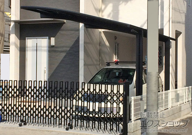 大阪府大阪市のLIXIL リクシル（トステム）のカーポート カーブポートシグマIII 積雪〜20cm対応 施工例