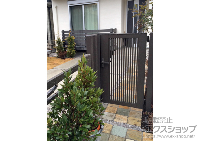 東京都国分寺市のの門扉 ライシス門扉 2型 細たて桟 片開き 柱使用 施工例