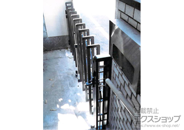 福岡県福岡市のLIXIL リクシル(新日軽)のカーゲート ニューエクジスXA型 キャスター式 片開き 23SA 施工例