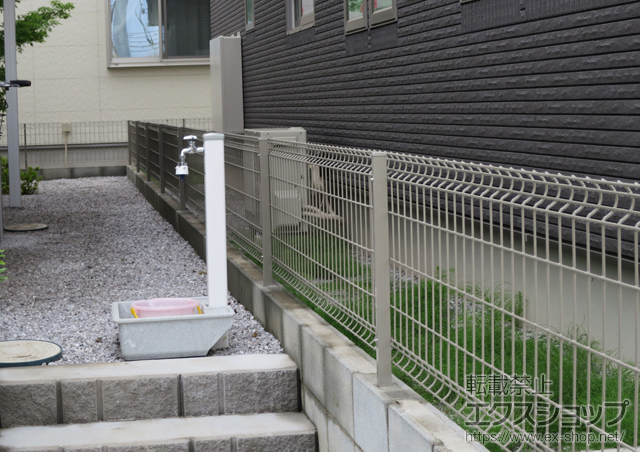 埼玉県川越市ののフェンス・柵 ハイグリッドフェンスUF8型 フリーポールタイプ 施工例