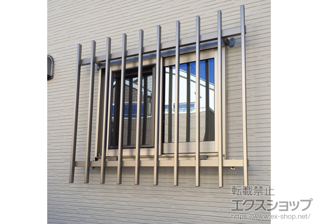 千葉県柏市のLIXIL リクシル（トステム）の面格子・窓格子 アルミ面格子 A型　*特注 施工例