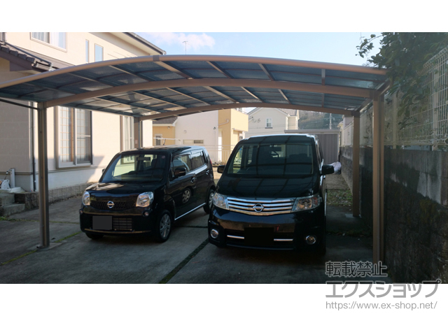 大分県大分市のLIXIL リクシル（トステム）のカーポート カーブポートシグマIII ワイド 積雪〜20cm対応 施工例