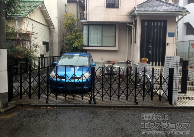 東京都国立市ののカーゲート トリップゲート RA型 ノンレール 両開き 54W(27S+27M) 施工例