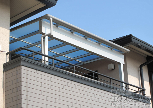 埼玉県行田市ののバルコニー・ベランダ屋根 ヴェクターテラス F型 1500 屋根タイプ 単体 積雪〜50cm対応 施工例