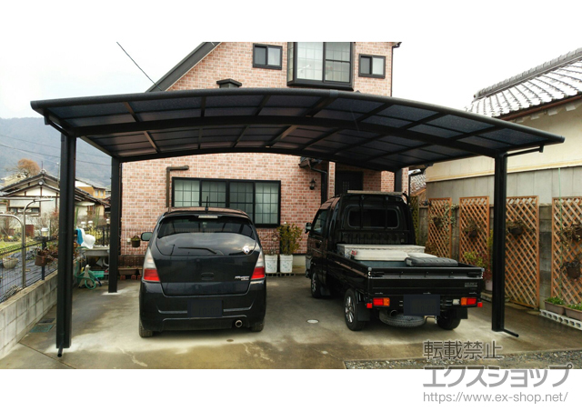 京都府亀岡市のLIXIL リクシル（トステム）のカーポート カーブポートシグマIII ワイド 積雪〜20cm対応 施工例