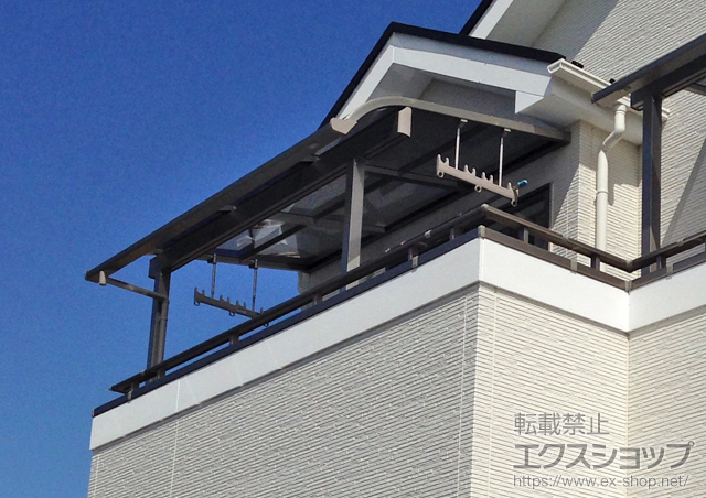 宮城県仙台市のLIXIL リクシル（トステム）のバルコニー・ベランダ屋根 ライザーテラスII R型 1500 屋根タイプ 単体 積雪〜50cm対応＋吊り下げ物干し 施工例