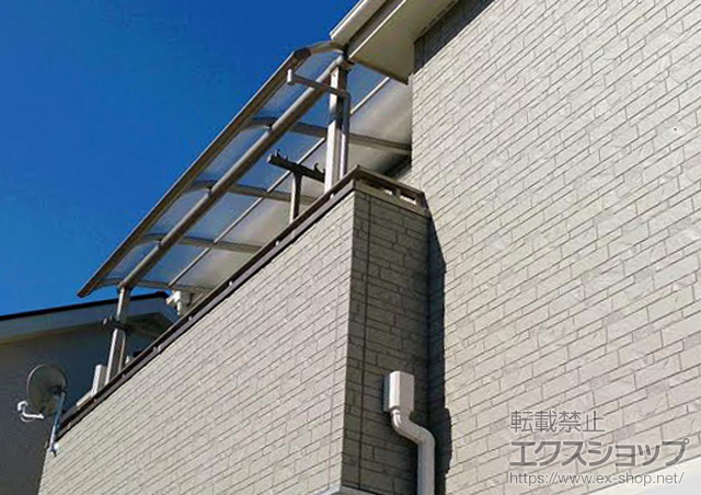 静岡県浜松市ののバルコニー・ベランダ屋根 プレシオステラス R型 屋根タイプ 単体 積雪〜20cm対応 施工例