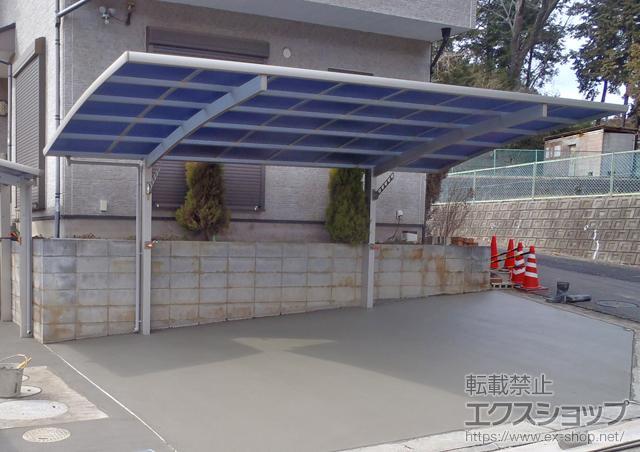 千葉県山武市ののカーポート レイナポートグラン　積雪〜20cm対応＋屋根ふき材補強部品 1セット＋水平式物干し カーポート柱用 標準 2本入り×1セット 施工例