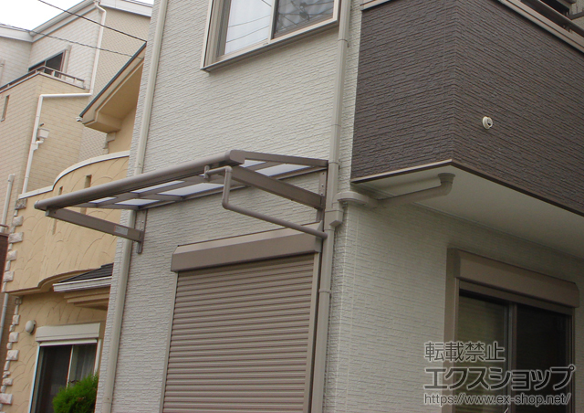 大阪府高槻市のLIXIL リクシル（トステム）のテラス屋根 ライザーテラスII F型 ルーフタイプ 単体 積雪〜20cm対応 施工例