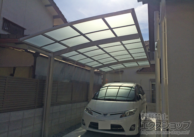 兵庫県川西市ののカーポート レイナポートグラン 延長　積雪〜20cm対応 施工例