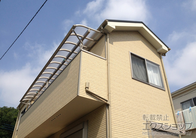 東京都八王子市ののバルコニー・ベランダ屋根 ヴェクターテラス R型 1500 屋根タイプ 連棟 積雪〜50cm対応 施工例