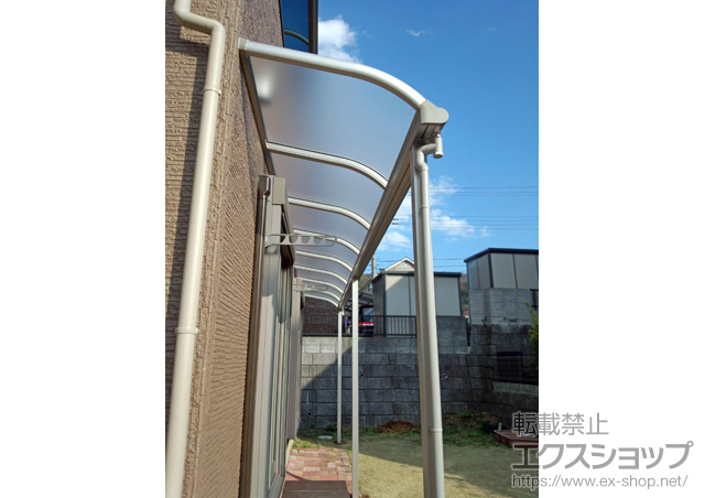 東京都町田市ののテラス屋根 プレシオステラス R型 テラスタイプ 連棟　積雪〜20cm対応 施工例