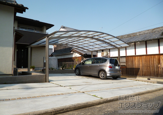 奈良県北葛城郡広陵町のLIXIL リクシル（トステム）のカーポート カーブポートシグマIII ワイド 積雪〜20cm対応 施工例
