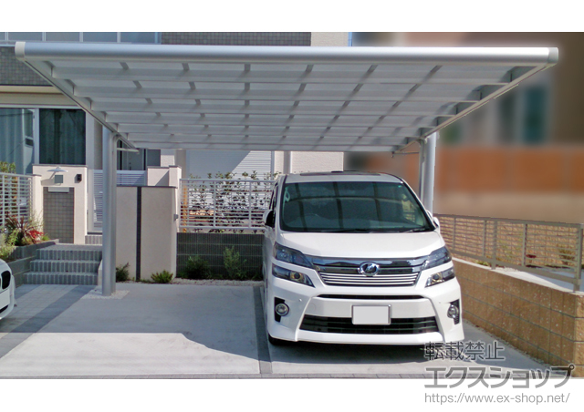 愛知県名古屋市ののカーポート 4Gワイド 積雪〜20cm対応 施工例