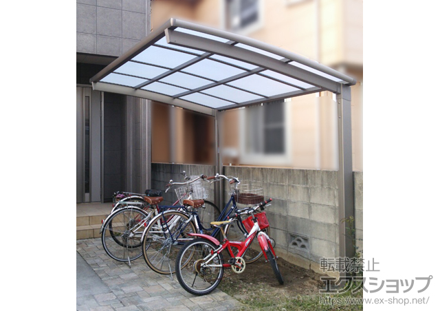 愛媛県松山市のLIXIL リクシル（トステム）のサイクルポート・駐輪場 カーブポートシグマIII ミニ 積雪~20cm対応 施工例