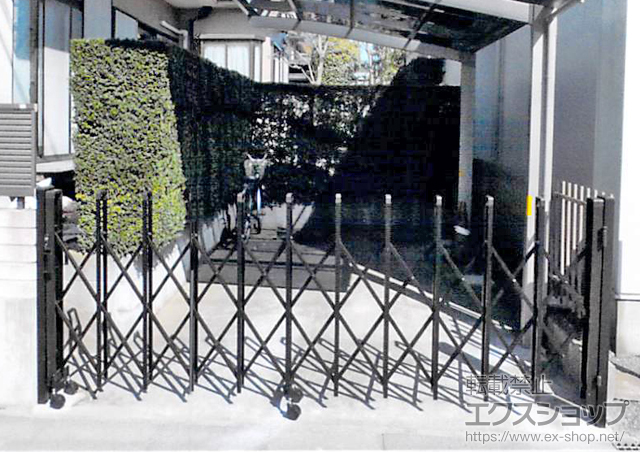 埼玉県越谷市ののカーゲート トリップゲート RB型 ノンレール 片開き　32S 施工例