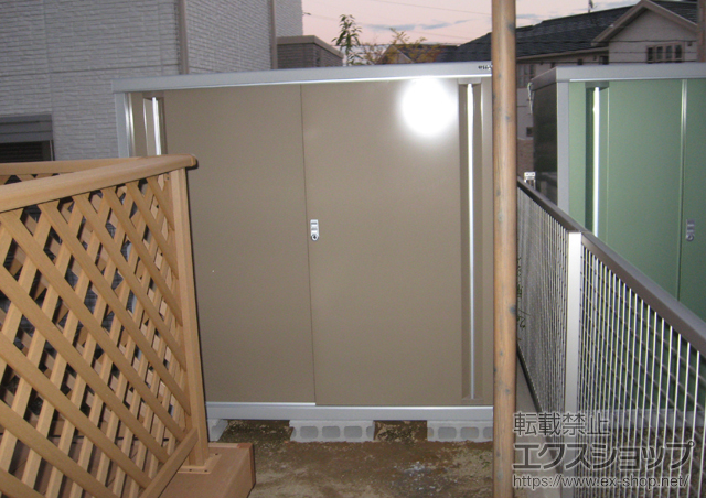 大阪府箕面市のの物置・屋外倉庫 シンプリー 一般型(MJN-179DP MB) 施工例